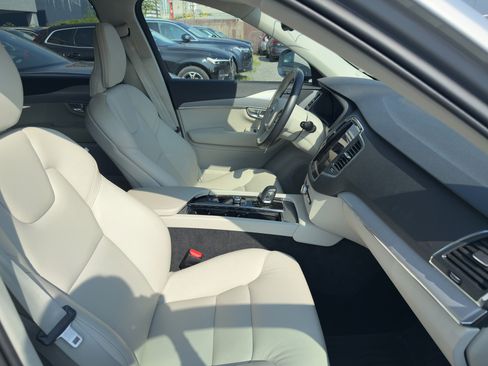 Certified 2024 Volvo XC90 B5 Core w/ Climate Package image 24