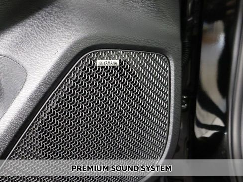 New 2025 Mitsubishi Outlander SEL image 5