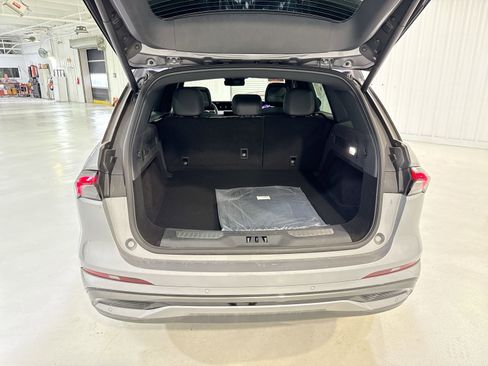 New 2025 Lincoln Nautilus Reserve image 28