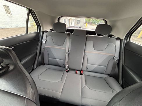 Used 2026 Kia Niro LX FWD image 37