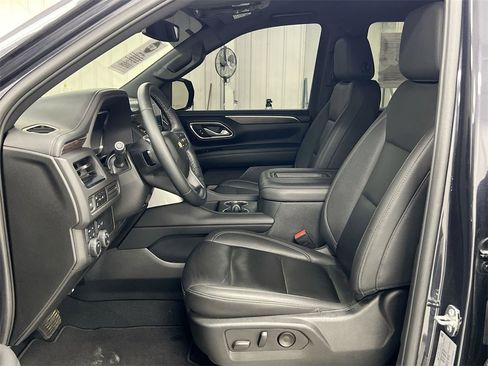 Used 2024 Chevrolet Tahoe LT image 19