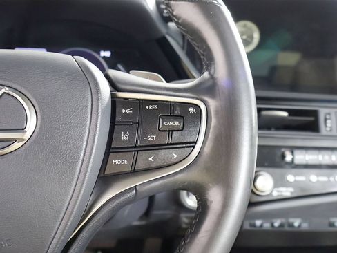 Used 2024 Lexus ES 350 w/ Premium Package FWD image 40