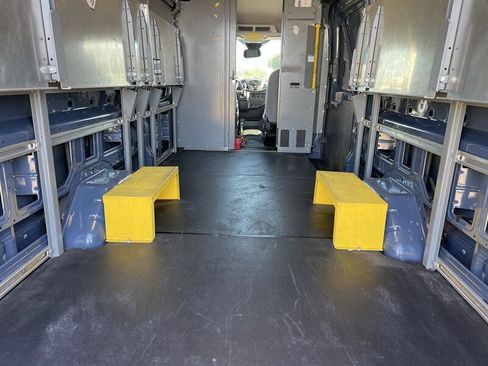 Used 2019 Ford Transit 250 148 High Roof Extended image 11