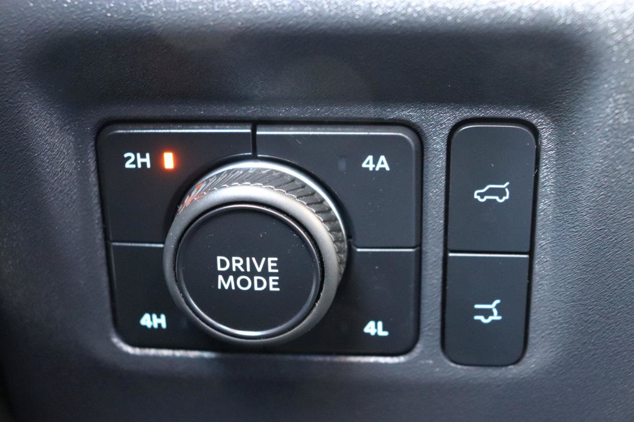 Used 2025 Ford Expedition Max Platinum AWD/4WD image 52