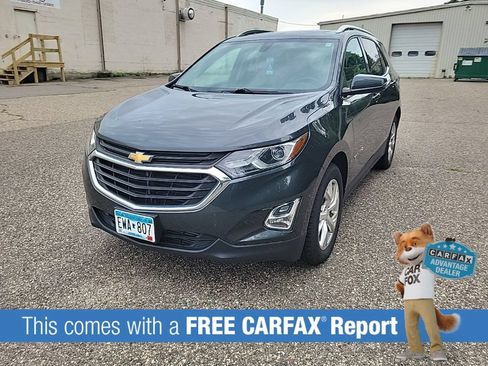 Used 2018 Chevrolet Equinox LT w/ Sun & Infotainment Package AWD/4WD image 2