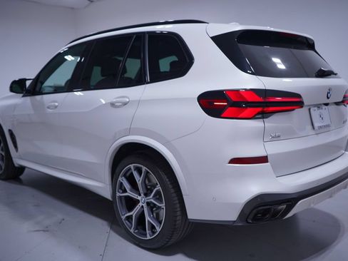Used 2026 BMW X5 M60i w/ Parking Assistance Package AWD/4WD image 3