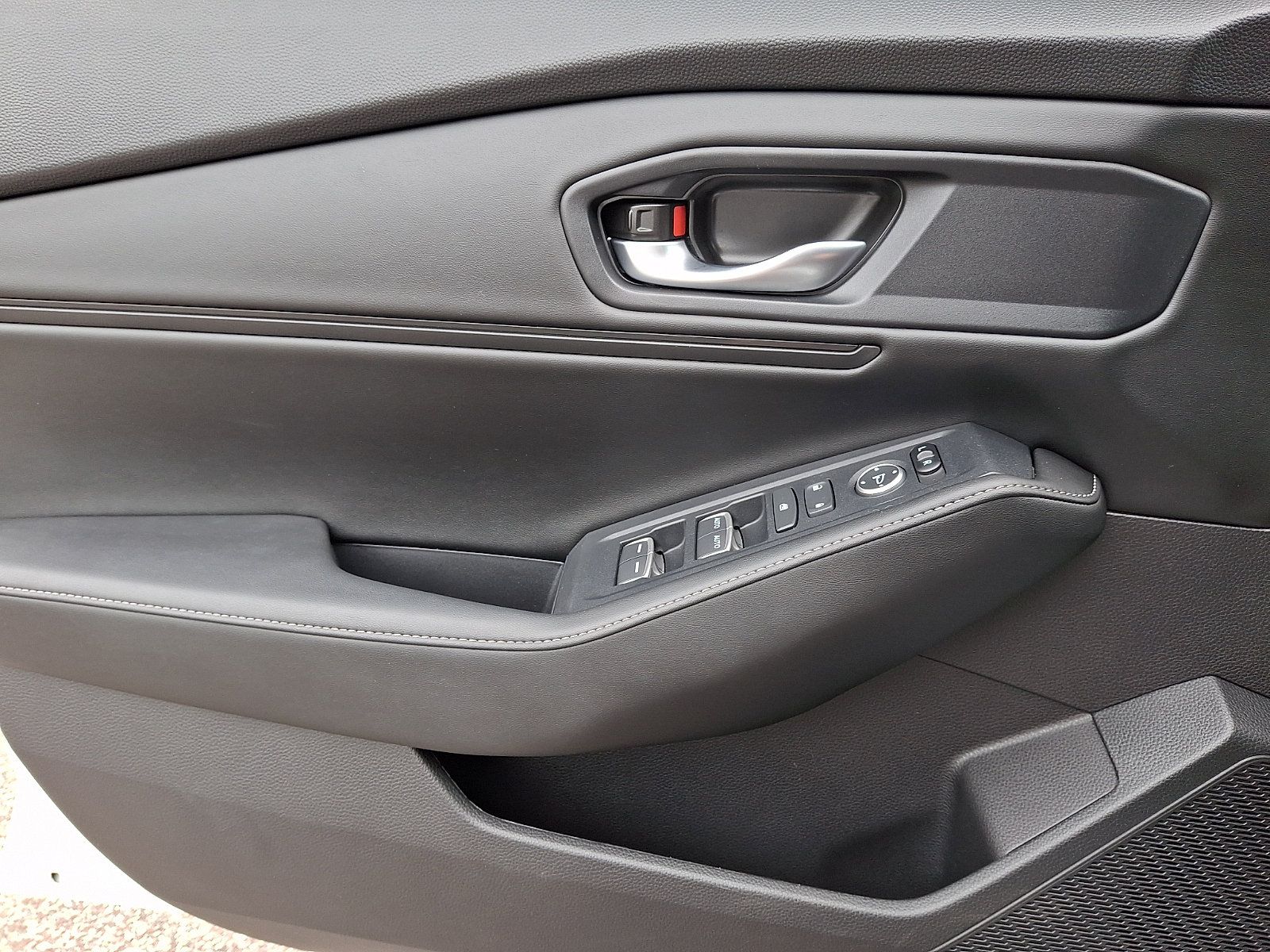 Used 2025 Honda Accord Sport image 20