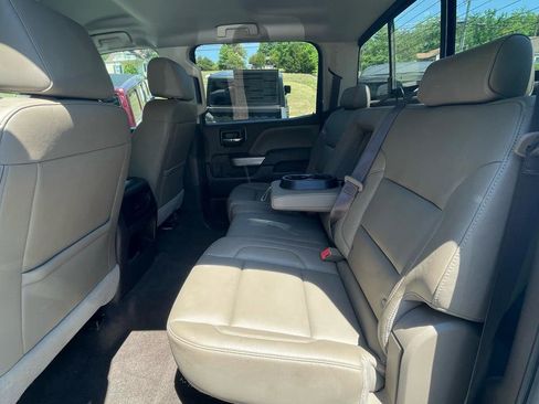 Used 2017 Chevrolet Silverado 1500 LTZ Z71 w/ LTZ Plus Package AWD/4WD image 22