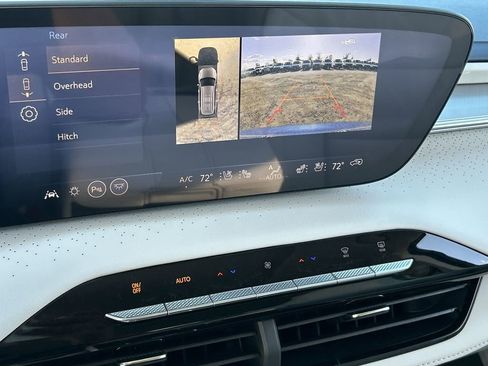 New 2026 Buick Enclave Avenir w/ Super Cruise Package FWD image 15