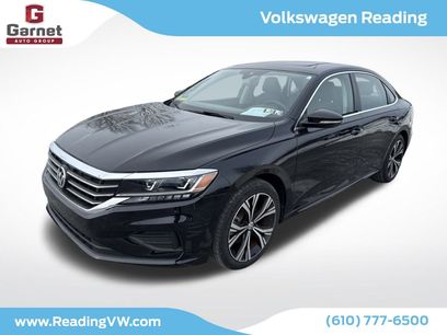 Used 2021 Volkswagen Passat 2.0T SE