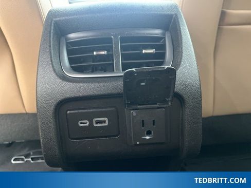 Used 2020 Chevrolet Blazer Premier w/ Driver Confidence II Package image 16