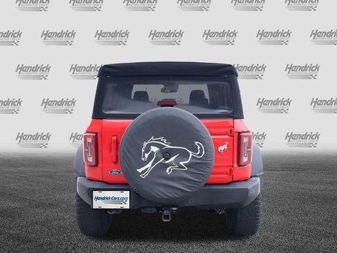 Used 2022 Ford Bronco Outer Banks w/ Sasquatch Package AWD/4WD image 8