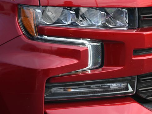 Used 2021 Chevrolet Silverado 1500 RST w/ Z71 Off-Road Package image 12