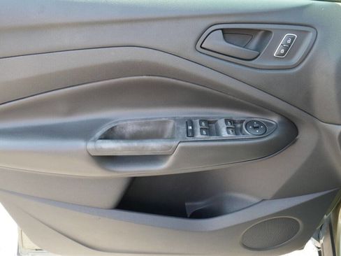 Used 2014 Ford Escape S image 12