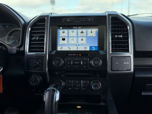 Used 2016 Ford F150 XLT w/ Equipment Group 302A Luxury image 23