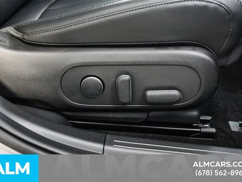 Used 2025 Hyundai Ioniq 5 SEL image 48