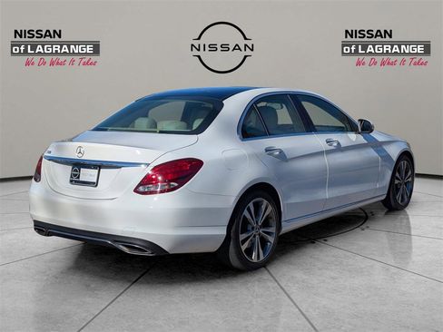 Used 2018 Mercedes-Benz C 300 Sedan w/ Premium Package image 5