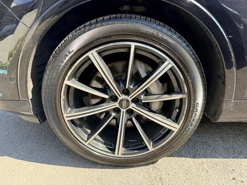Used 2021 Audi Q7 3.0T Prestige w/ Prestige Package AWD/4WD image 7