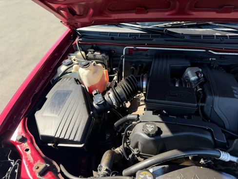 Used 2004 Chevrolet Colorado 4x4 Extended Cab w/ Comfort Convenience Package image 30