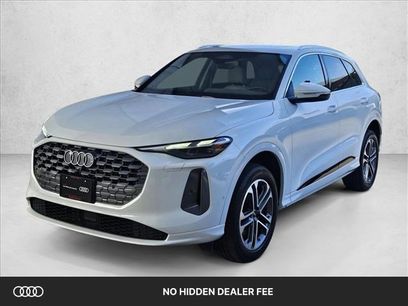 Certified 2025 Audi Q5 Premium w/ Convenience Package