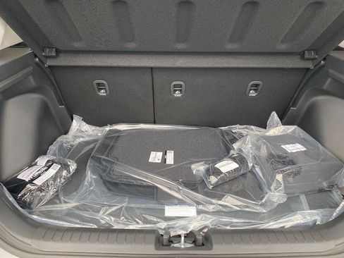 New 2026 Hyundai Venue SEL FWD image 29
