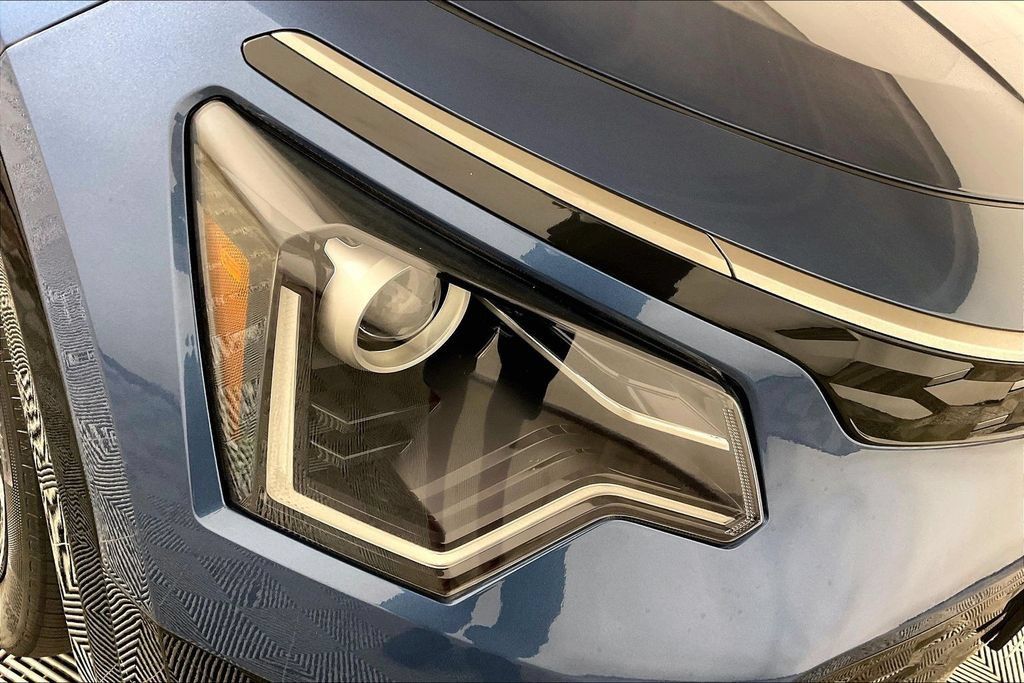 Used 2023 Kia Niro Wind FWD image 27