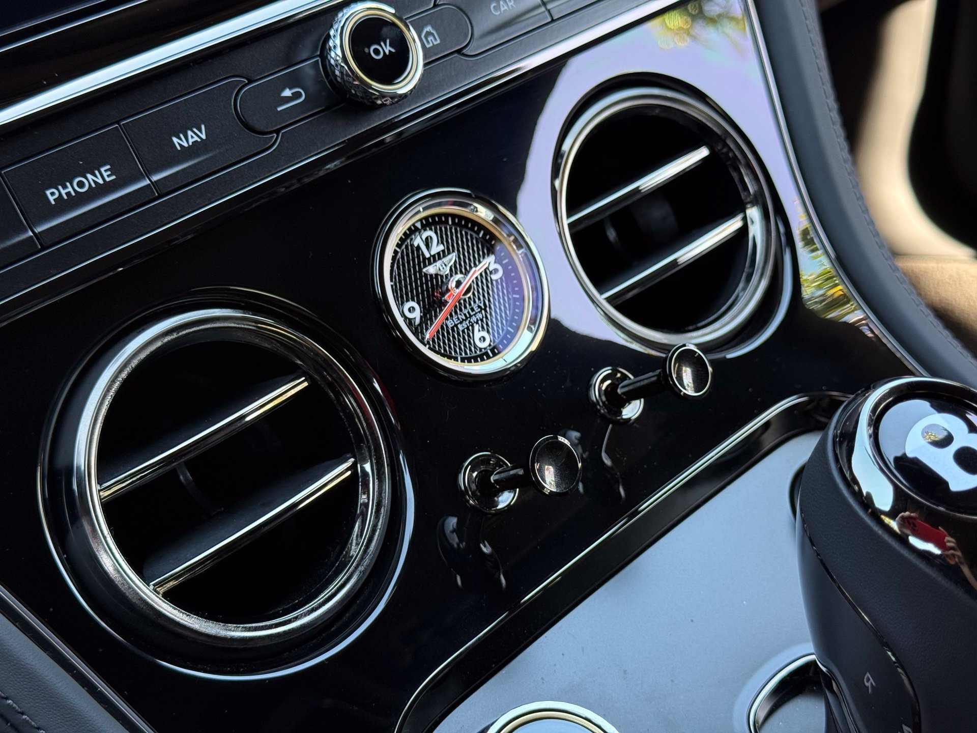 Used 2025 Bentley Continental GT Speed AWD/4WD image 23