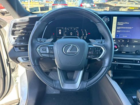 Used 2024 Lexus RX 350 Premium image 24