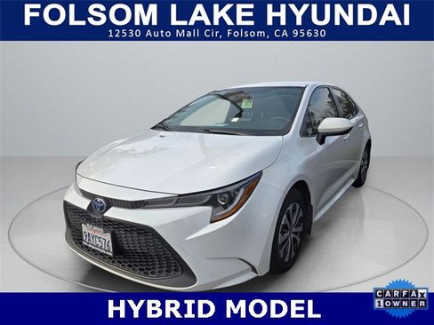 Used 2022 Toyota Corolla LE image 1