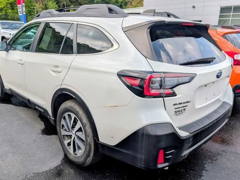 Used 2020 Subaru Outback Premium AWD/4WD image 4