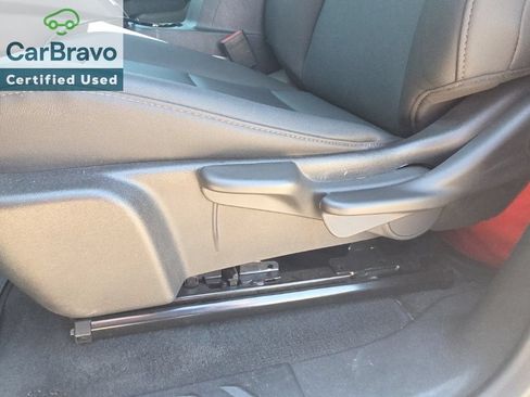 Used 2024 Chevrolet Colorado W/T RWD image 11