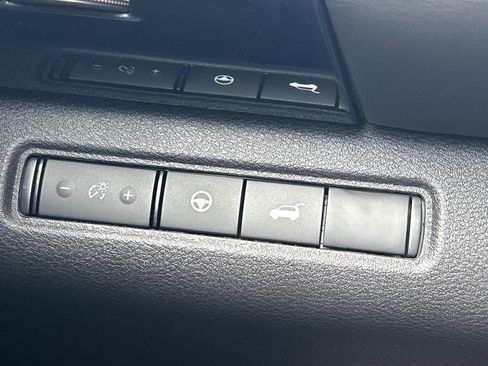 New 2026 Nissan Pathfinder SV FWD image 28