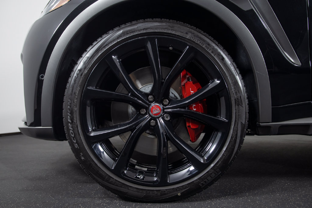 Used 2020 Jaguar F-PACE SVR AWD/4WD image 6