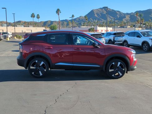 New 2026 Nissan Kicks SR image 5