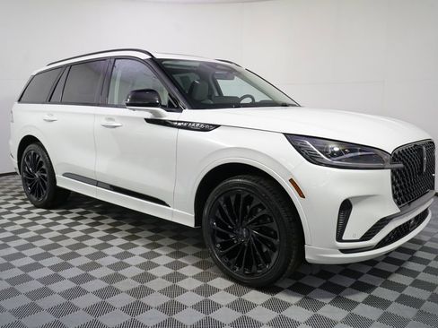 New 2026 Lincoln Aviator Reserve AWD/4WD image 8