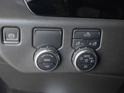 Used 2023 GMC Sierra 1500 Elevation RWD image 31