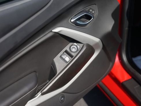 Used 2022 Chevrolet Camaro SS RWD image 25