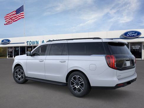 New 2026 Ford Expedition Max Active AWD/4WD image 5