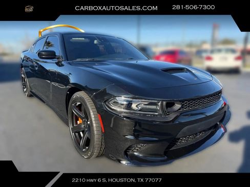 Used 2023 Dodge Charger GT w/ Plus Group RWD image 7