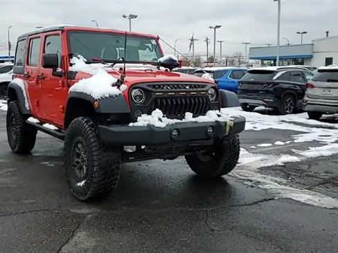 Used 2018 Jeep Wrangler Unlimited Sport image 2