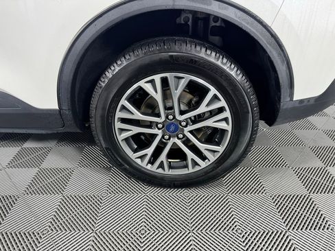 Used 2020 Ford Escape SEL image 35