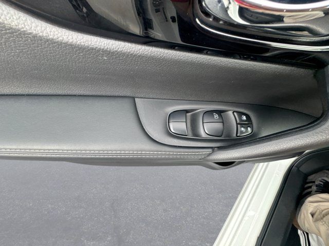 Certified 2022 Nissan Rogue Sport SL w/ Premium Package FWD image 24