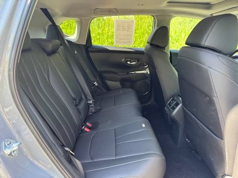 Used 2025 Acura ADX AWD image 17