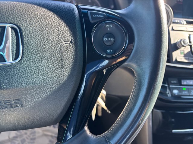 Used 2016 Honda Accord Sport image 19