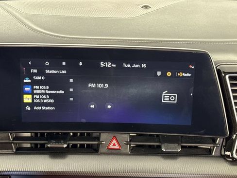 Certified 2025 Kia Sportage SX FWD image 17