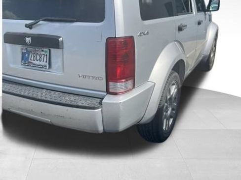 Used 2011 Dodge Nitro Heat AWD/4WD image 6
