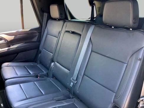 Used 2024 Chevrolet Tahoe LT AWD/4WD image 21