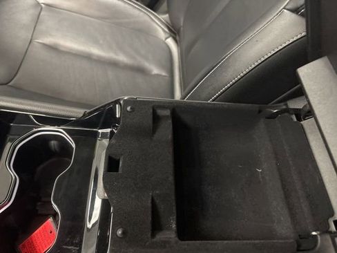 Used 2023 Jeep Grand Cherokee Limited w/ Trailer Tow Prep Group (B) image 52