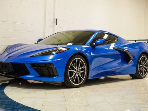 Used 2026 Chevrolet Corvette Stingray Coupe w/ 1LT RWD image 4