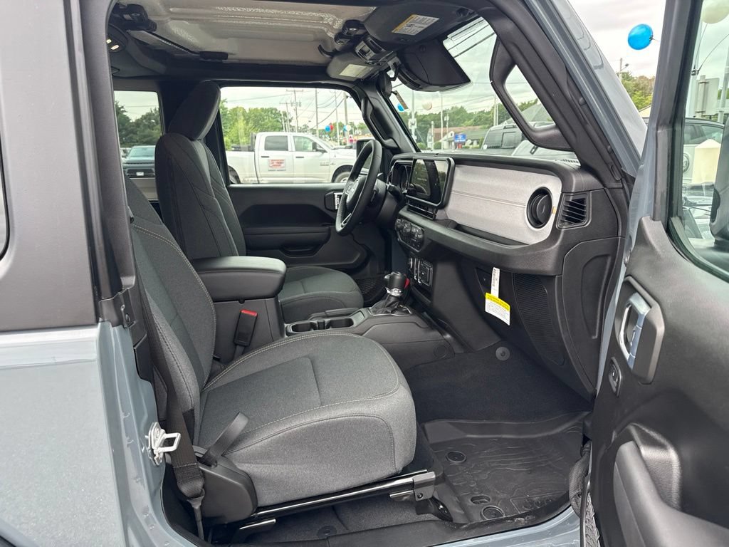 New 2026 Jeep Wrangler Sport AWD/4WD image 19